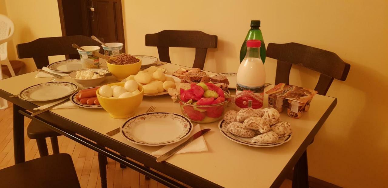 Guest House Likani 2017 Borjomi Esterno foto