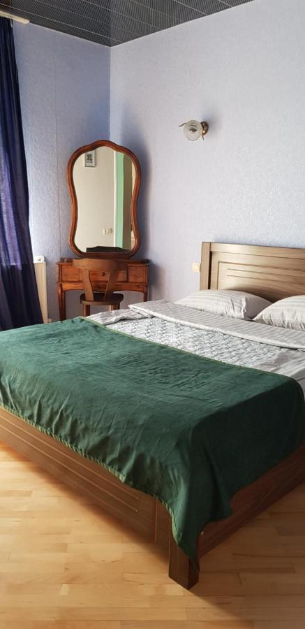 Guest House Likani 2017 Borjomi Esterno foto